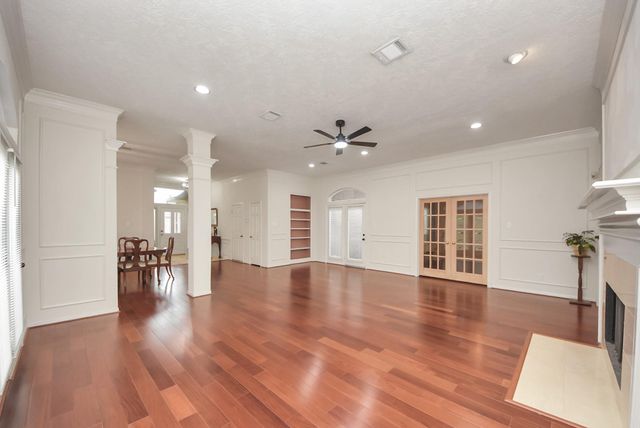 15838 Hillside Falls Trail, Houston, TX 77062