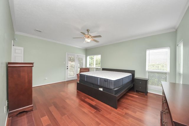 15838 Hillside Falls Trail, Houston, TX 77062