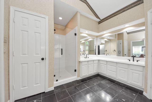 15838 Hillside Falls Trail, Houston, TX 77062