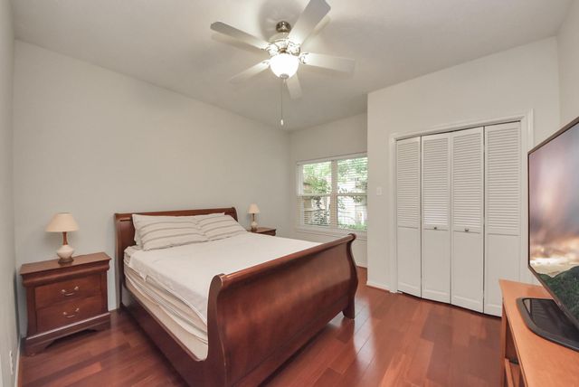 15838 Hillside Falls Trail, Houston, TX 77062