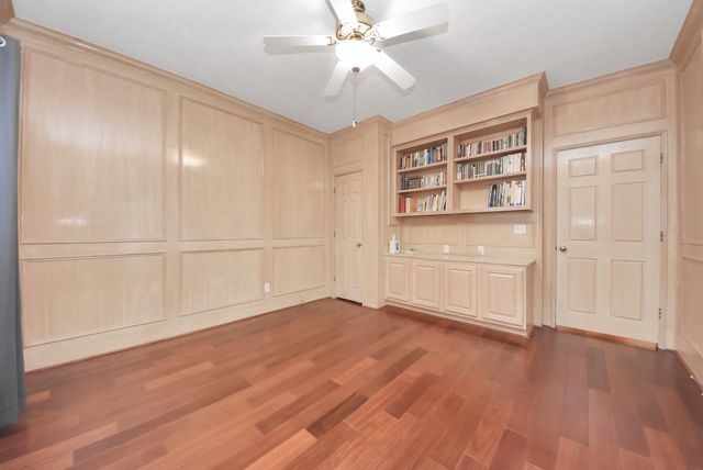 15838 Hillside Falls Trail, Houston, TX 77062