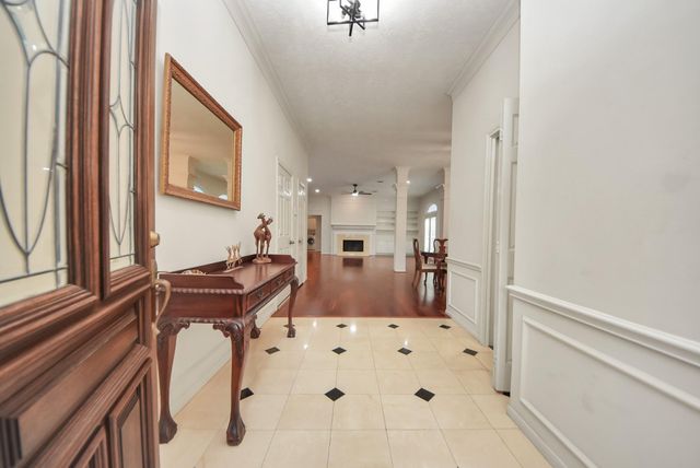 15838 Hillside Falls Trail, Houston, TX 77062