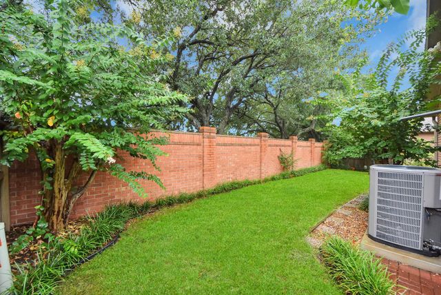 15838 Hillside Falls Trail, Houston, TX 77062