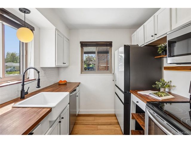 2848 Pontiac St, Denver, CO 80207