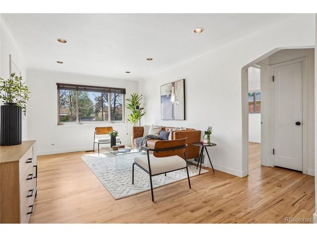 2848 Pontiac St, Denver, CO 80207