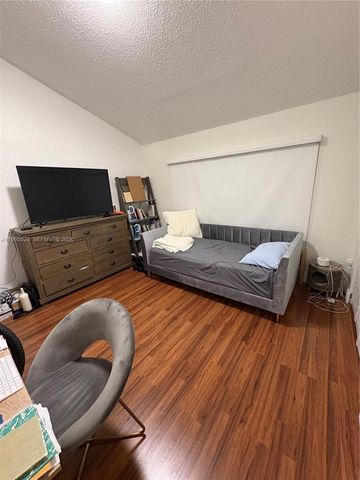 10095 SW 77th Ct 10095, Miami, FL 33156