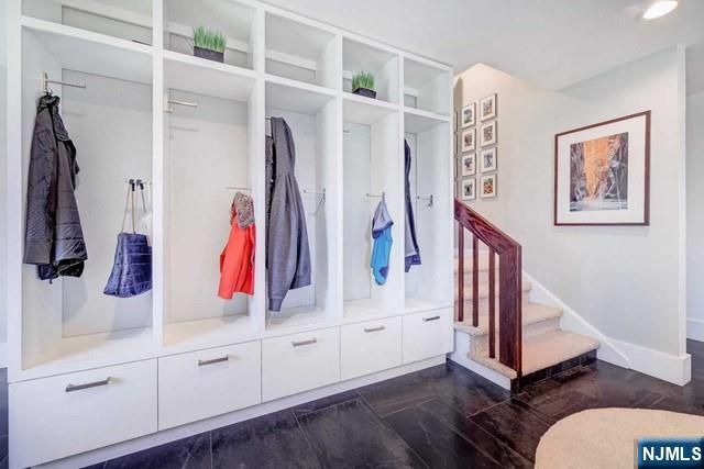 28 Rockleigh Road, Rockleigh, NJ 07647