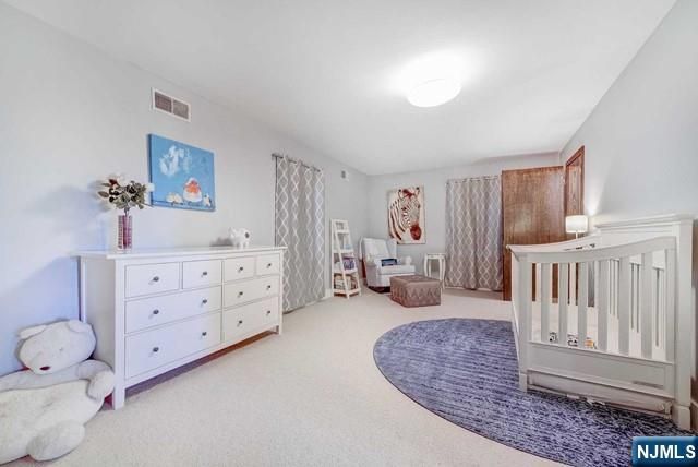 28 Rockleigh Road, Rockleigh, NJ 07647