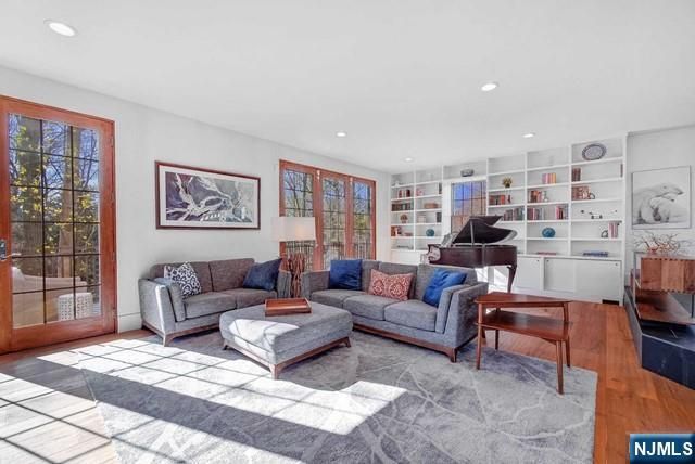 28 Rockleigh Road, Rockleigh, NJ 07647