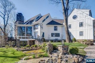 28 Rockleigh Road, Rockleigh, NJ 07647