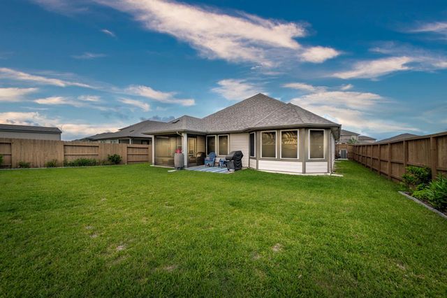 3219 Garner Lane, Texas City, TX 77591