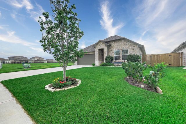 3219 Garner Lane, Texas City, TX 77591