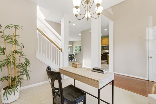 1368 Ashley Garden Boulevard, Charleston, SC 29414