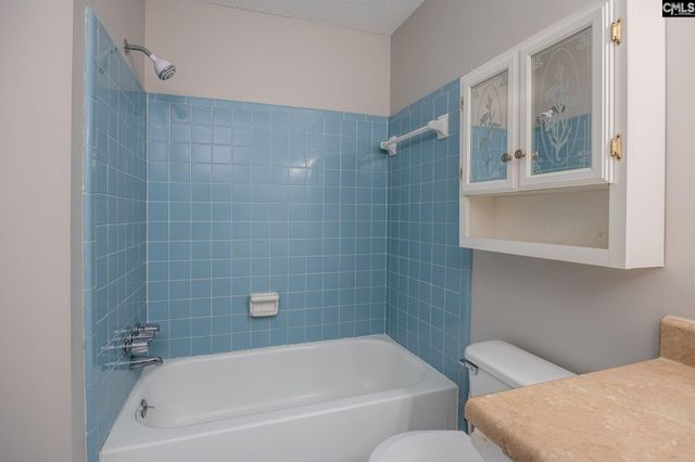 1204 Crosshill Lane, Newberry, SC 29108