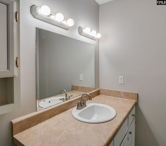 1204 Crosshill Lane, Newberry, SC 29108