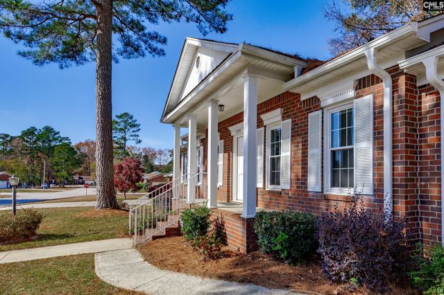 1204 Crosshill Lane, Newberry, SC 29108