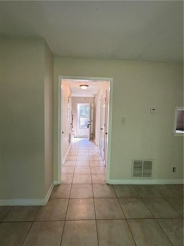 883 Yorkshire Lane, Lawrenceville, GA 30044