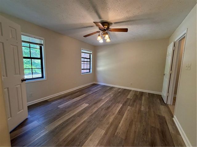 883 Yorkshire Lane, Lawrenceville, GA 30044