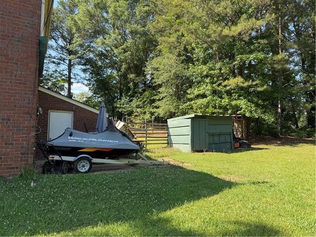 883 Yorkshire Lane, Lawrenceville, GA 30044