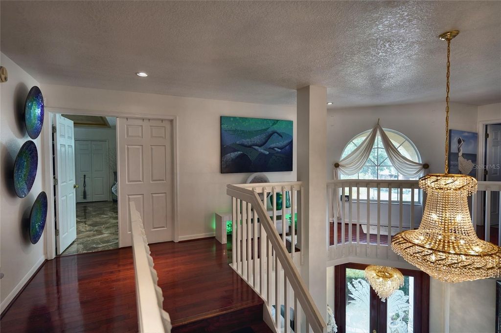 Image 15 of property listing at 7730 BARDMOOR HILL CIR, Orlando, FL 32835