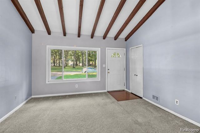 25016 Lehigh Street, Dearborn Heights, MI 48125