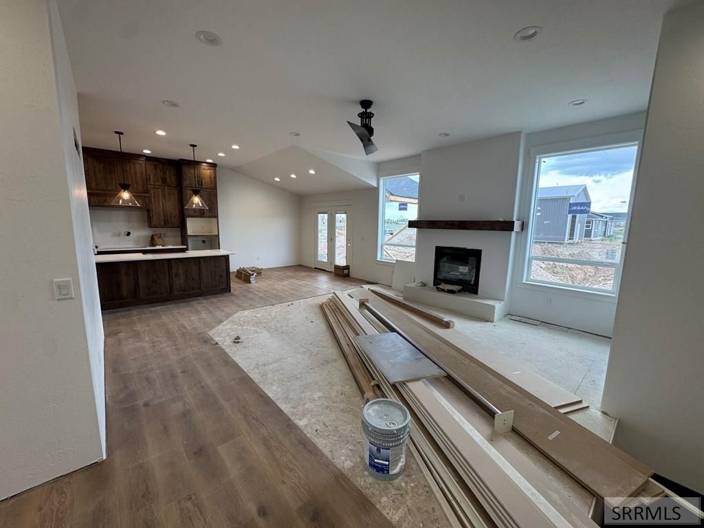 Image 5 of property listing at 317 N 315 W, Blackfoot, ID 83221