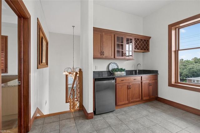 504 W Ocean View AVE, Norfolk, VA 23503