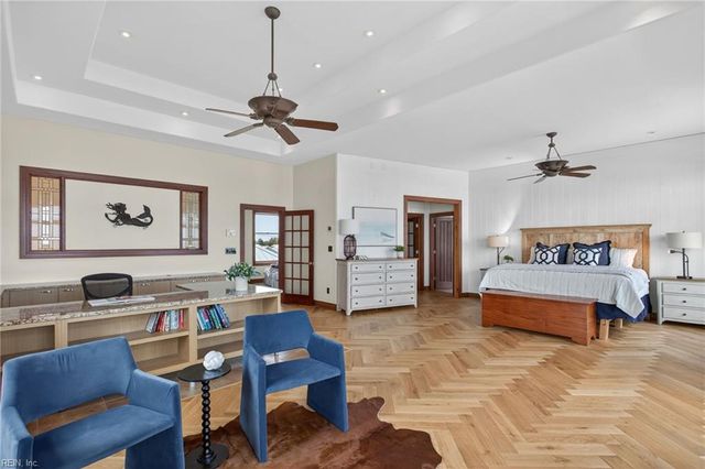 504 W Ocean View AVE, Norfolk, VA 23503