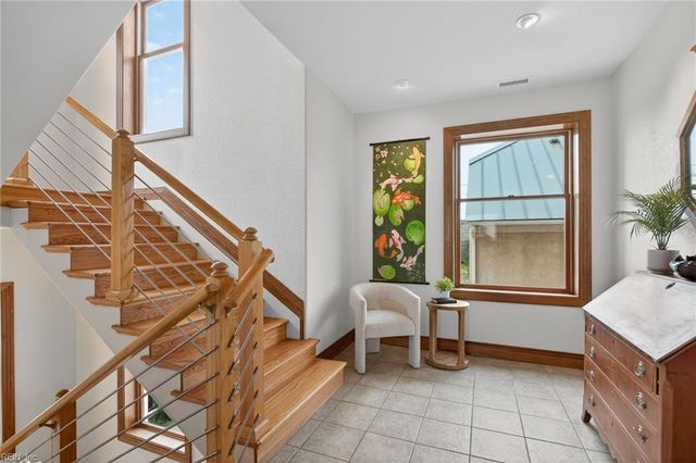 504 W Ocean View AVE, Norfolk, VA 23503