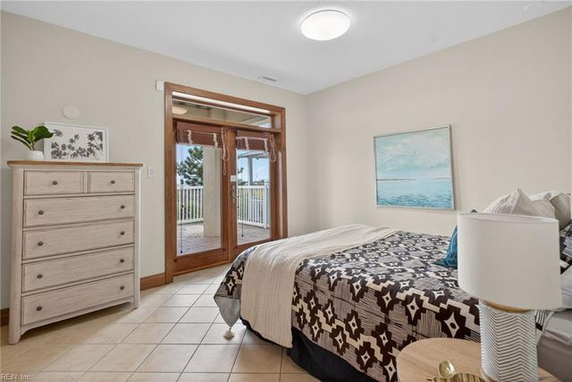 504 W Ocean View AVE, Norfolk, VA 23503