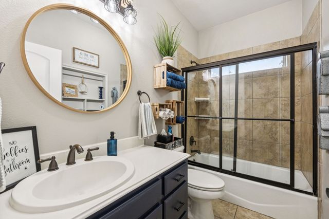 6162 Graham Point, Royse City, TX 75189