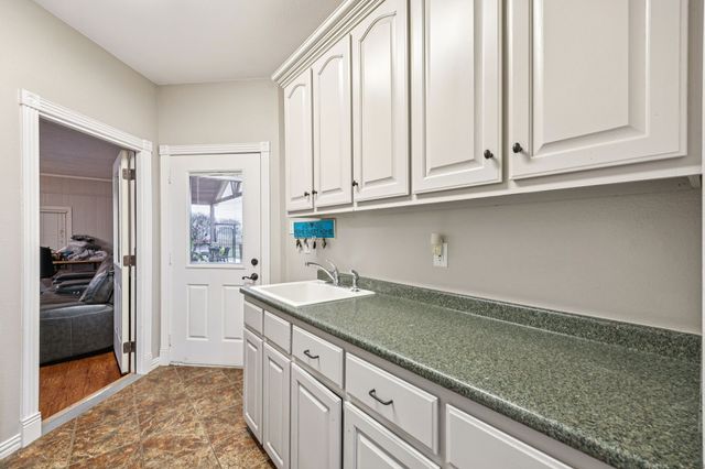 6162 Graham Point, Royse City, TX 75189