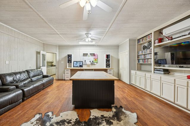 6162 Graham Point, Royse City, TX 75189