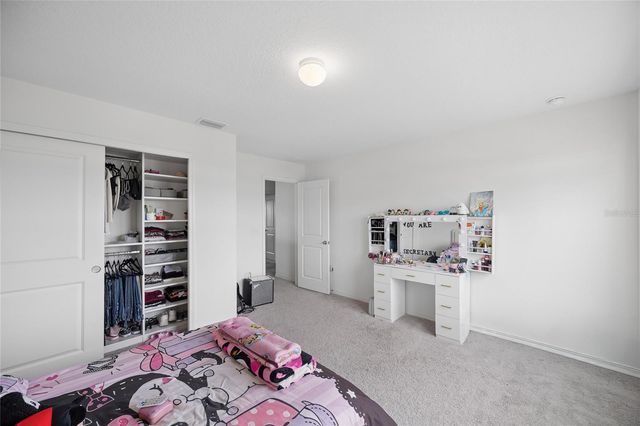 9113 HOOTON WAY, Davenport, FL 33896
