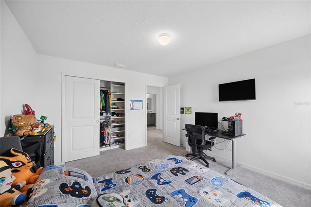 9113 HOOTON WAY, Davenport, FL 33896