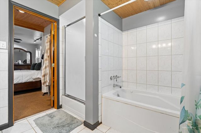 2405 Sarah Street, Franklin Park, IL 60131