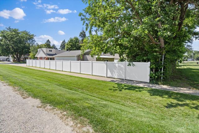 2405 Sarah Street, Franklin Park, IL 60131