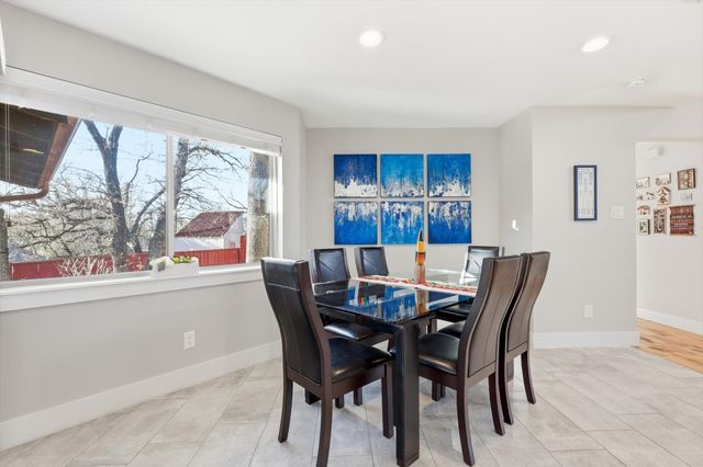 107 Highland Lake Drive, Highland Village, TX 75077