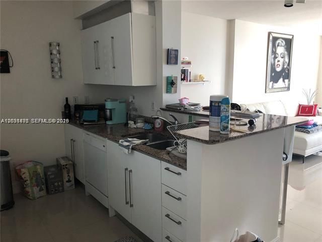 325 S Biscayne Blvd 2824, Miami, FL 33131
