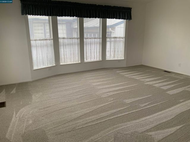 1800 Strasbourg Ln., Antioch, CA 94509