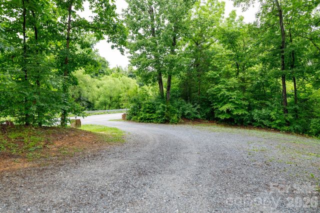 652 Sutton Spring Road, York, SC 29745