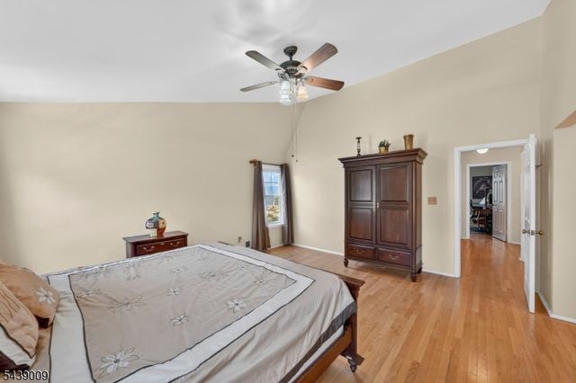 31 Spruce Hollow Dr, Howell Twp., NJ 07731