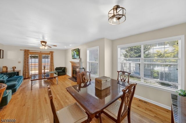31 Spruce Hollow Dr, Howell Twp., NJ 07731