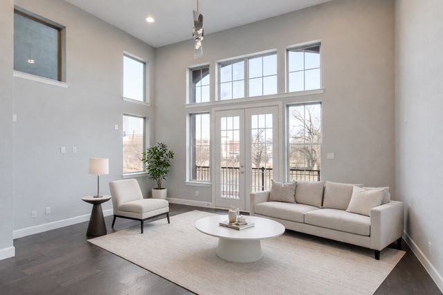 1348 Arch Place, Dallas, TX 75215