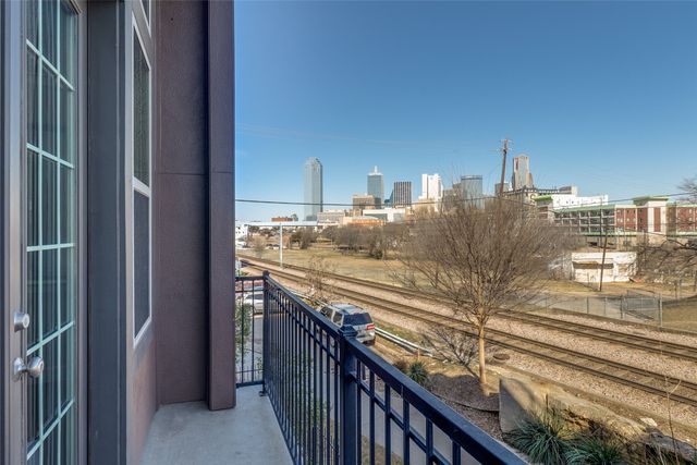 1348 Arch Place, Dallas, TX 75215