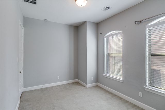 1348 Arch Place, Dallas, TX 75215