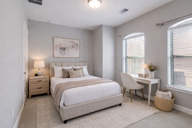 1348 Arch Place, Dallas, TX 75215