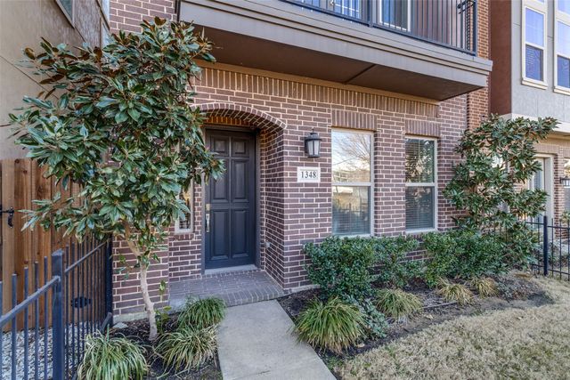 1348 Arch Place, Dallas, TX 75215