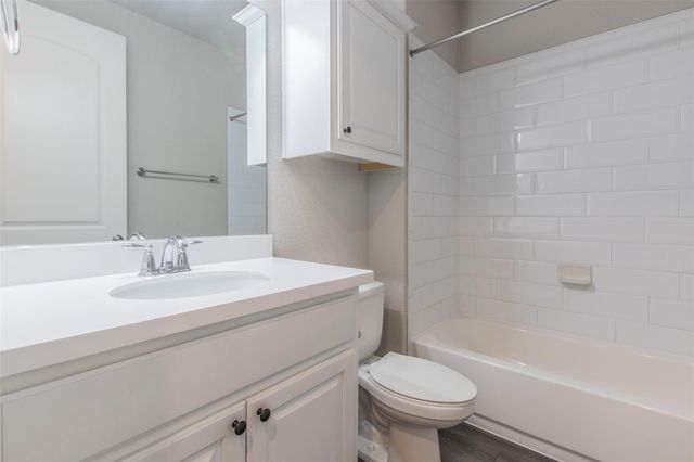 1204 Siena Sunset RD, Leander, TX 78641