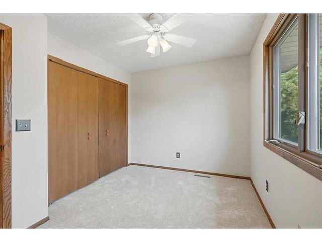 454 Oday Street, Maplewood, MN 55119